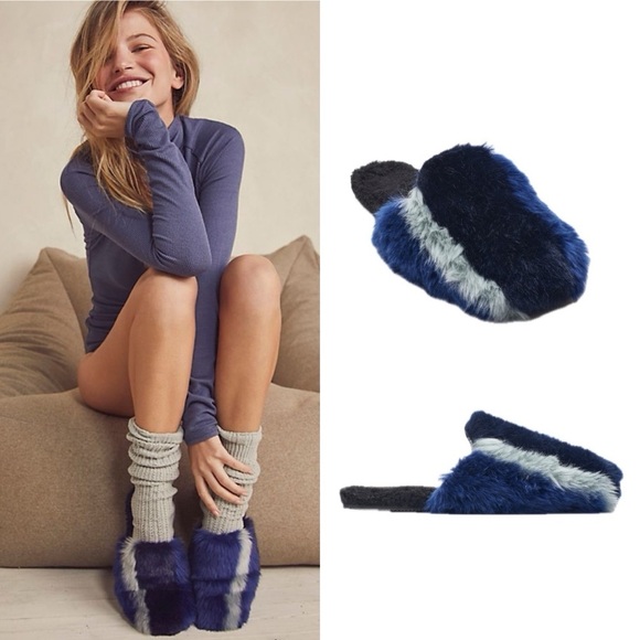 Free People Shoes - Free People Blue and Black Fur Slippers